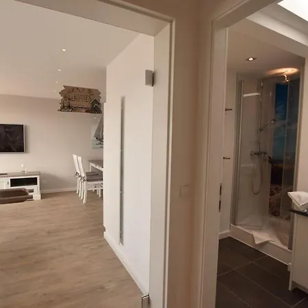 Apartment Haus Germania, Penthouse S3 *